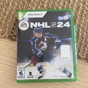 NHL 24 Xbox Series X Game - opened - never used